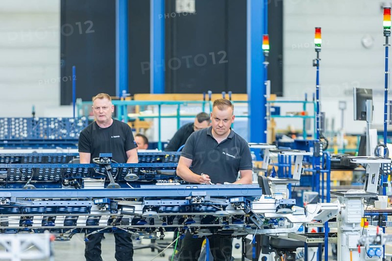 Minister President Michael Kretschmer visited TRUMPF Sachsen SE in Neukirch. After being welcomed by Dr Nicola Leibinger-Kammueller, CEO of TRUMPF SE + Co KG, and Dr Mathias Kammueller, CDO of TRUMPF SE + Co KG, the Minister-President talked to those present and took part in a tour of the company. The company is one of the international market and technology leaders in the field of machine tools and lasers for industrial production, Neukirch/Lausitz, Saxony, Germany, Europe