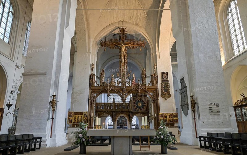 Nave with triumphal cross, Luebeck Cathedral, Muehlendamm, Luebeck, Schleswig-Holstein, Germany, Europe