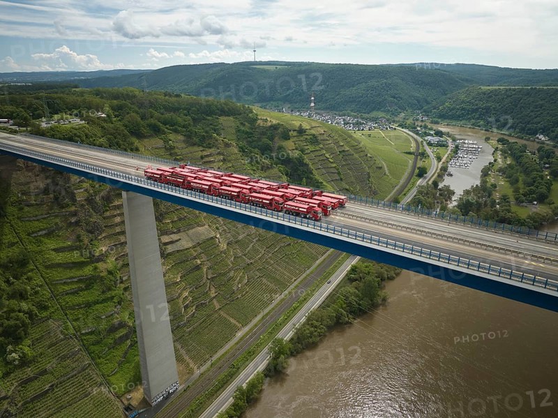 Trucks with a total weight of 960 tonnes stand on the Moselle valley bridge in Winningen during a load test, which is why the A61 bridge is fully closed from the morning until late afternoon. The dilapidated bridge is to be renovated over the next few years.Winningen, Rhineland-Palatinate, Germany, Europe