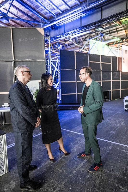 Berlin, 27.05.2024. Foreign Minister Annalena Baerbock (Buendnis90/Die Gruenen) speaks on stage with Johnny Haeusler at the Republica digital trade fair