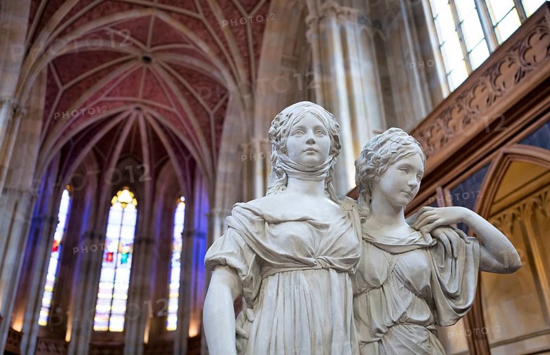 Interior view, double statue of Princesses Luise and Friederike of Prussia by Johann Gottfried Schadow, Friedrichswerder Church, architect Karl Friedrich Schinkel, Berlin, Germany, restored in 2023, Europe