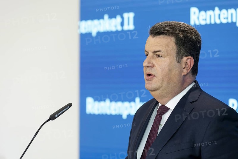 Hubertus Heil (SPD), Federal Minister of Labour and Social Affairs, recorded as part of a press statement on the Cabinet decision on Pension Package II in Berlin, 29/05/2024