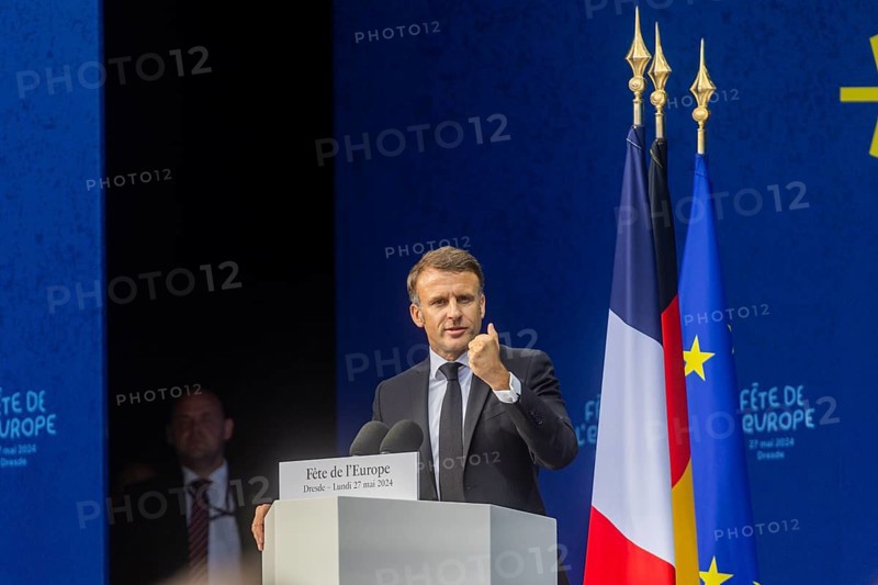French President Emmanuel Macron visits the Federal Republic of Germany at the invitation of Federal President Frank-Walter Steinmeier and stops off in Dresden. Here he attends the Fete de l'Europe and delivers his speech on Europe, Dresden, Saxony, Germany, Europe