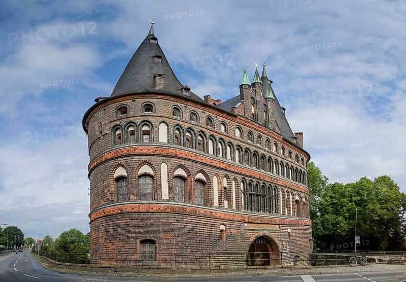 Holstentor, east side, Holstentorplatz, Luebeck, Schleswig-Holstein, Germany, Europe