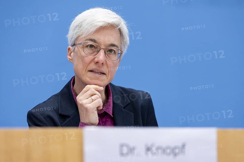 Dr Brigitte Knopf, Deputy Chairwoman of the Expert Council for Climate Issues, recorded at the press conference on the special report on the review of the greenhouse gas projection data 2024 at the Haus der Bundespressekonferenz in Berlin, 3 June 2024