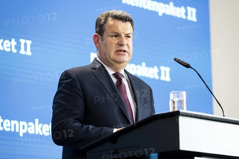 Hubertus Heil (SPD), Federal Minister of Labour and Social Affairs, recorded as part of a press statement on the Cabinet decision on Pension Package II in Berlin, 29/05/2024