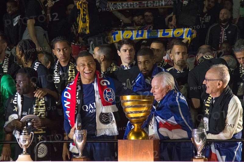 Football match, captain Kylian MBAPPE' Paris St Germain, celebrating the French championship in the fan curve and saying goodbye to the Paris fans in his last match in Paris, Parc des Princes football stadium, Paris, France, Europe
