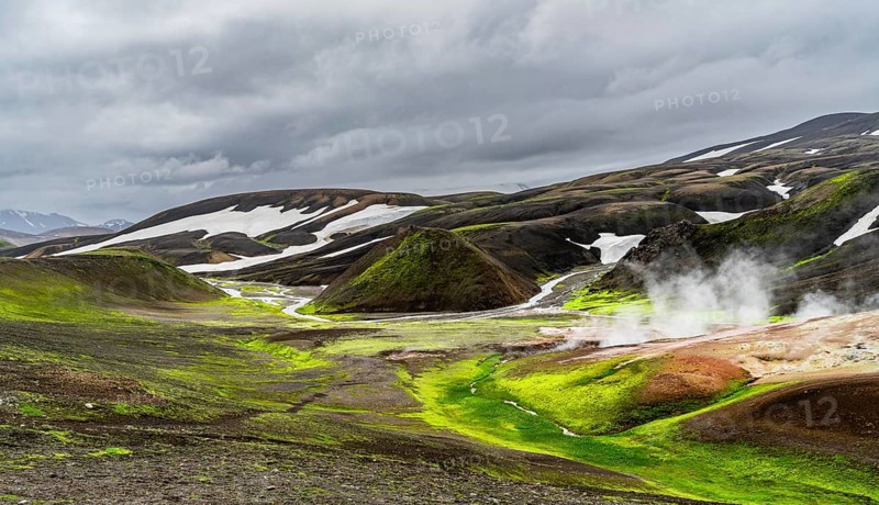 Colourful volcanic landscape with hills and snow, volcanic steaming hot springs, Laugavegur trekking trail, Landmannalaugar, Fjallabak Nature Reserve, Icelandic Highlands, Sudurland, Iceland, Europe