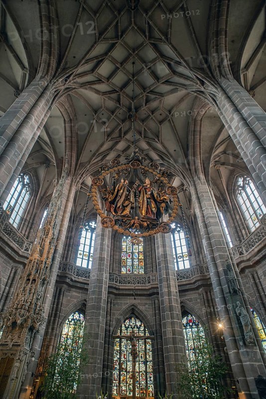 The English Greeting, created between 1517 and 1518, a work of art by Veit Stoss, 1447-1533, St Lorenz, Nuremberg, Middle Franconia, Bavaria, Germany, Europe