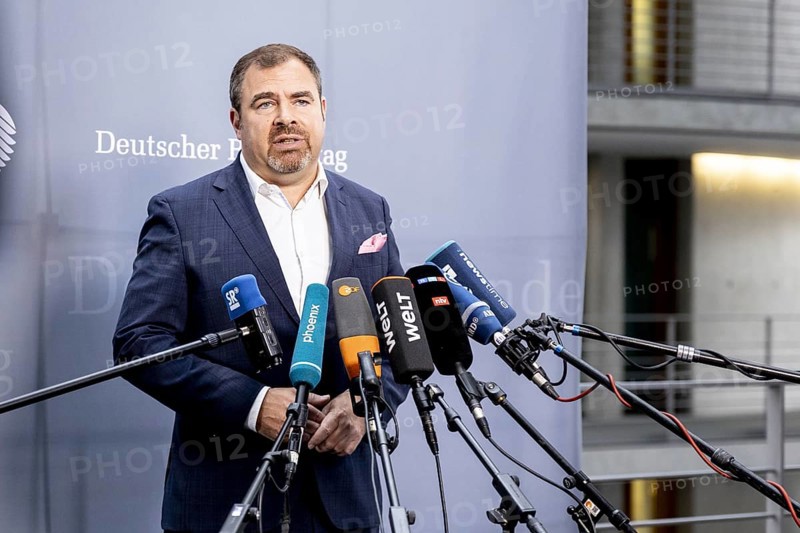 Florian cock, Member of the German Bundestag (CDU/CSU), recorded as part of a press statement at the meeting of the Defence Committee on the subject of compulsory military service in Berlin, 12/06/2024