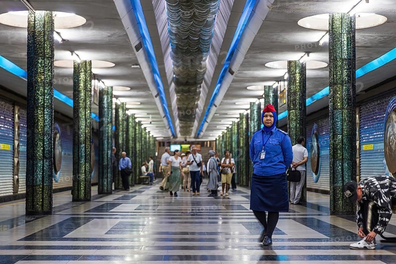 Conductor in uniform at Kosmonavtlar Metro station in Tahskent, Uzbekistan, Asia