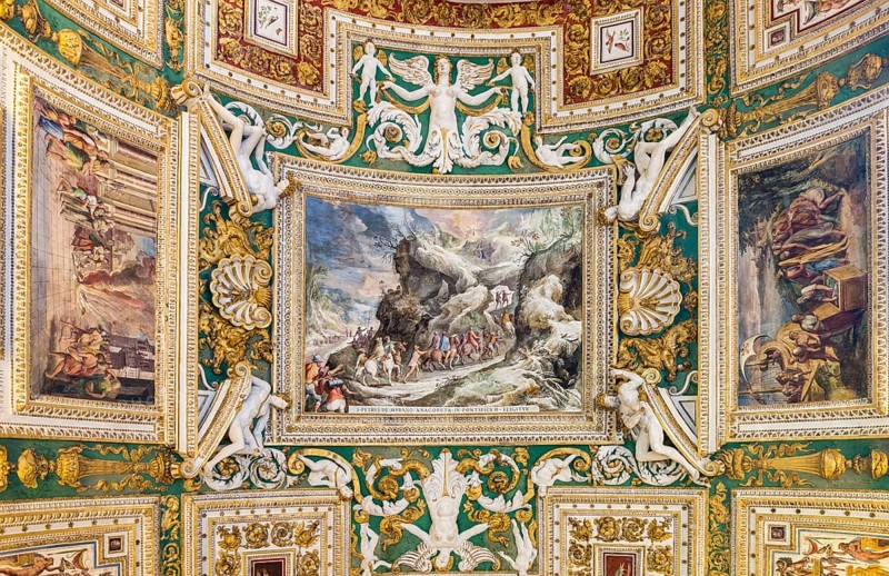 Beautiful details of the ceiling at the Vatican Museum