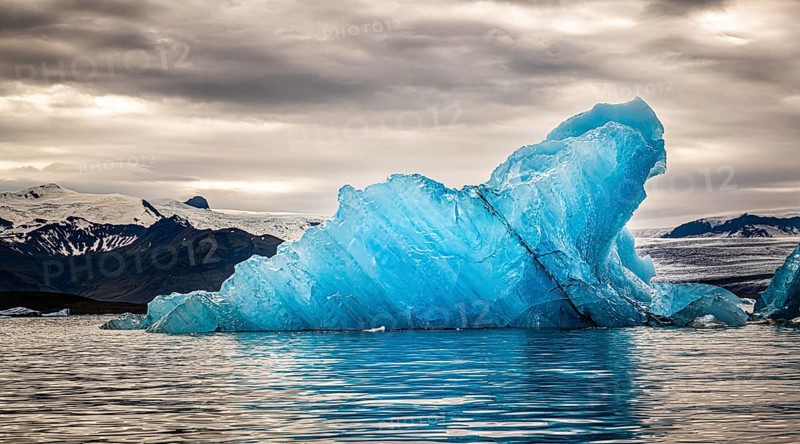 Spectacular sunset in the famous Jokulsarlon Glacier Lagoon Iceland