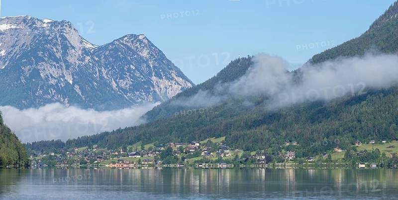 Morning atmosphere, early morning fog over the Grundlsee, panoramic shot, Salzkammergut, Styria, Austria, Europe