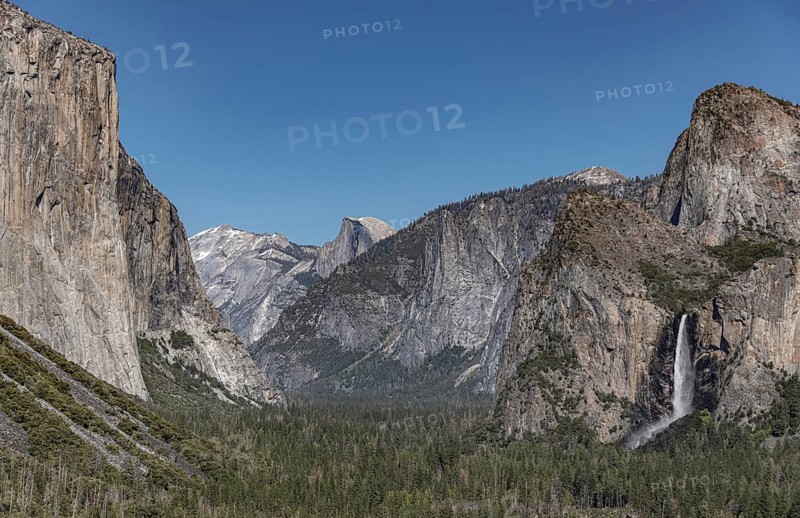 Tunnel View at Yosemite National Park, California, USA, North America