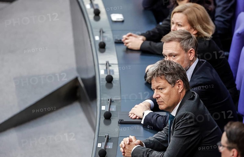 Federal Economics Minister Robert Habeck, right, Federal Finance Minister Christian Lindner, Federal Interior Minister Nancy Faeser, left, in the Bundestag, Berlin, 6 June 2024, Berlin, Berlin, Germany, Europe