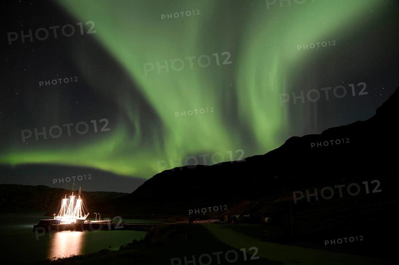 Auroras with the classic sailing vessel Rembrandt van Rijn