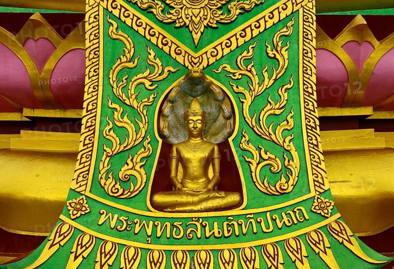 Buddha in lotus position, Great Buddha Temple, Wat Phra Yai, on Ko Phan, Koh Samui, Thailand, Asia