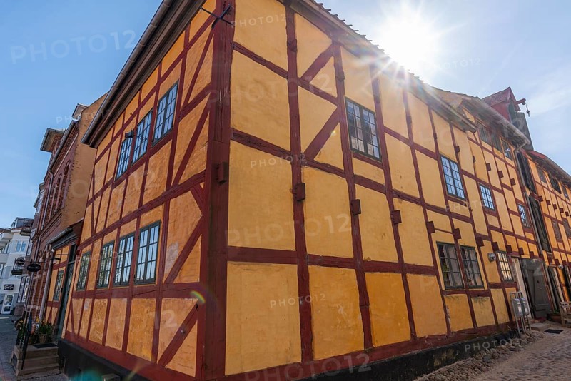 Kerteminde, Andresens Gaard, historic merchant's yard, restored half-timbered house, Great Belt, backlight, Fyn, island of Funen, Baltic Sea, Denmark, Europe