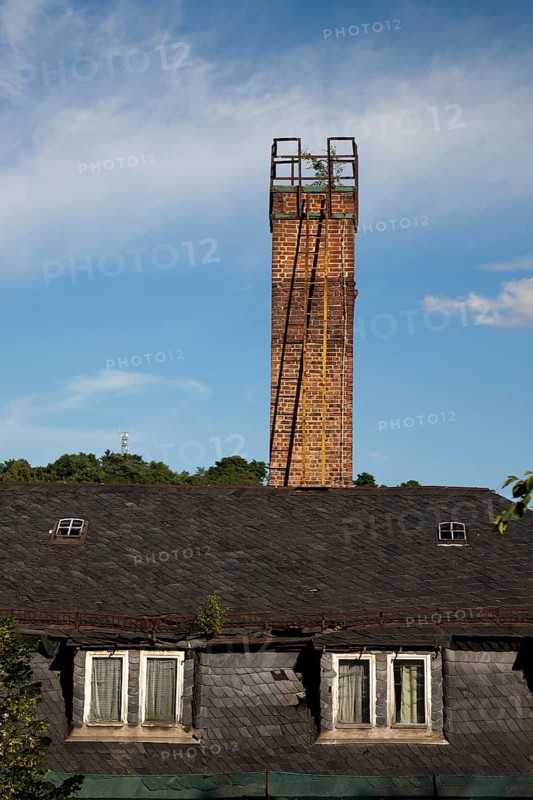 An old chimney on a ruin in Bad Lobenstein an old chimney on a ruin in Bad Lobenstein