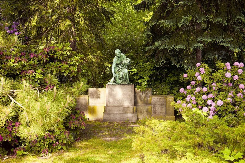 Figure at the South Cemetery in Leipzig, Germany, Europe