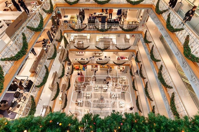 La Samaritaine, luxury department stores' at Christmas time, Paris, Ile de France, France, Paris, Ile de France, France, Europe