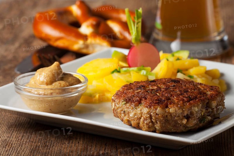 Bavarian meatloaf with potato salad