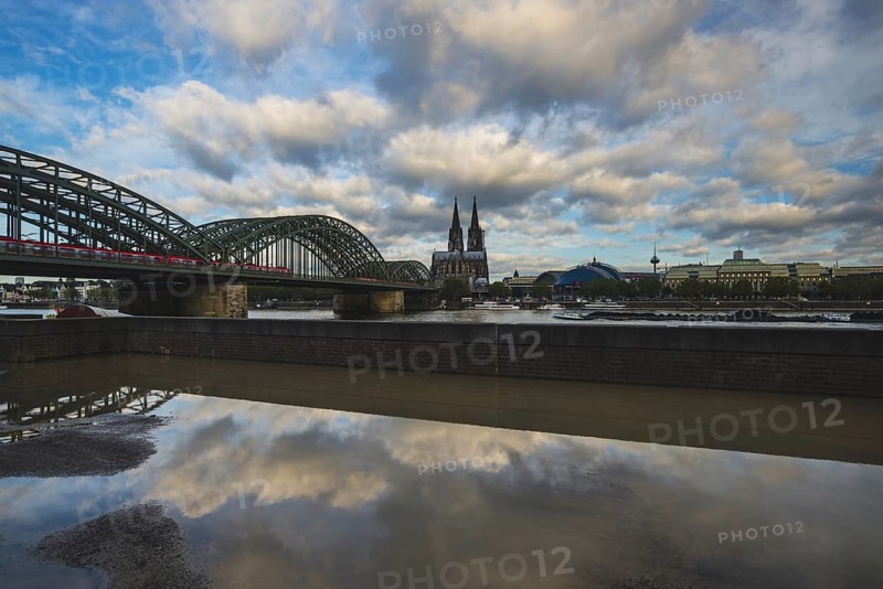 Hohenzollern Bridge, Cologne Cathedral, Central Station and Musical Dome, Cologne, North Rhine-Westphalia, Germany, Europe