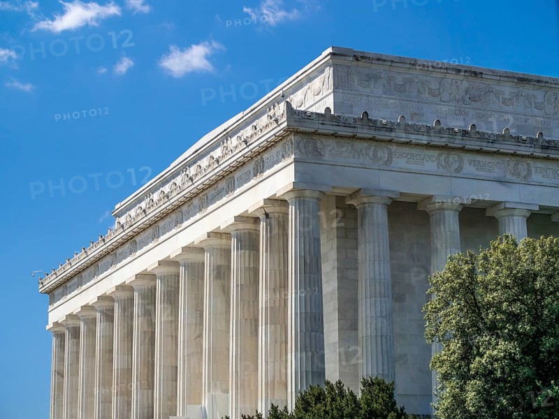 Beautiful Lincoln Memorial from the side