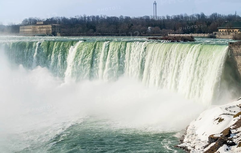 Wide angle shot of the Horseshoe Falls