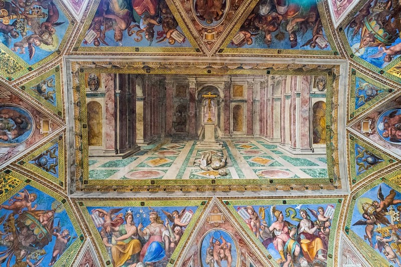 Beautiful details of the ceiling at the Vatican Museum