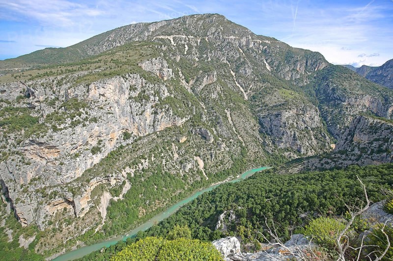 Gorges du Verdon, Verdon Gorge with mountain landscape, Verdon, river, gorge, cliffs, mountains, rocks, landscape, view from above, Provençal Alps, Western Alps, Alps, Alpes-de-Haute-Provence, Provence, France, Europe