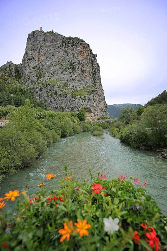Rock Le Roc on the Verdon river, mountain, summit, landscape, Castellane, Provençal Alps, Western Alps, Alps, Route Napoléon, Alpes-de-Haute-Provence, Provence, France, Europe
