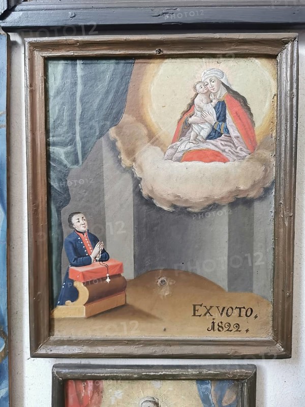 Votive pictures, votive tablets on the walls of the chapel of grace inside the church, pilgrimage church of the Assumption of the Virgin Mary in Sammarei, district of Passau, Lower Bavaria, Bavaria, Germany, Europe