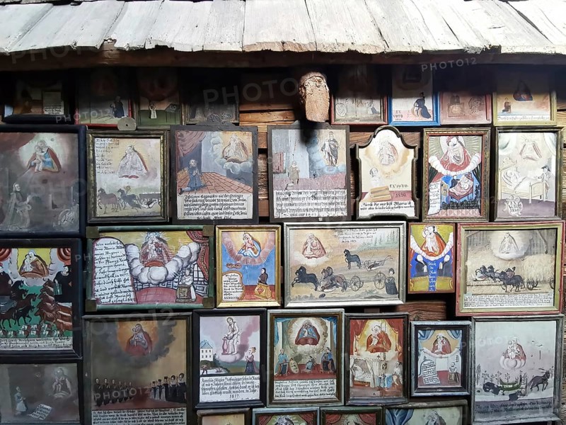 Votive pictures, votive tablets on the walls of the chapel of grace inside the church, pilgrimage church of the Assumption of the Virgin Mary in Sammarei, district of Passau, Lower Bavaria, Bavaria, Germany, Europe