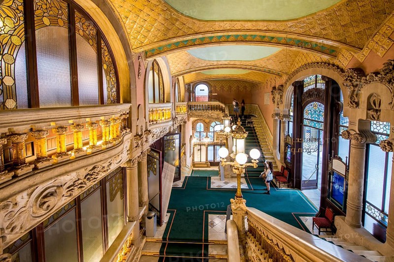 Eingangshalle des Konzertsaals Palau de la Música Catalana (Palast der katalanischen Musik), Altstadt, Barcelona, Spanien