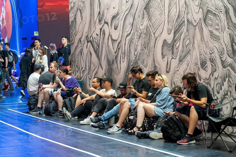 Gamescom, the world's largest trade fair for video and computer games, queue in front of the stands with new games, up to 3 hours waiting time, in Cologne, Germany, Europe
