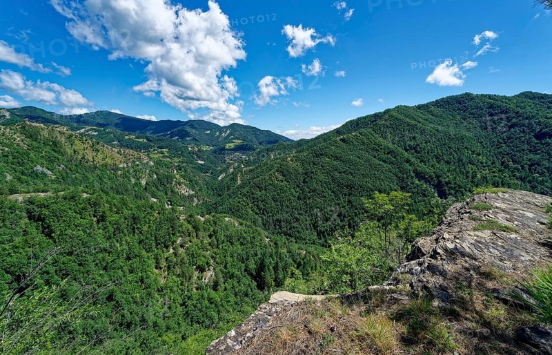 Mountain landscape in the Foreste Casentinesi National Park in the Apennines in Romagna. Corniolo, Emilia Romagna, Italy, Southern Europe, Europe