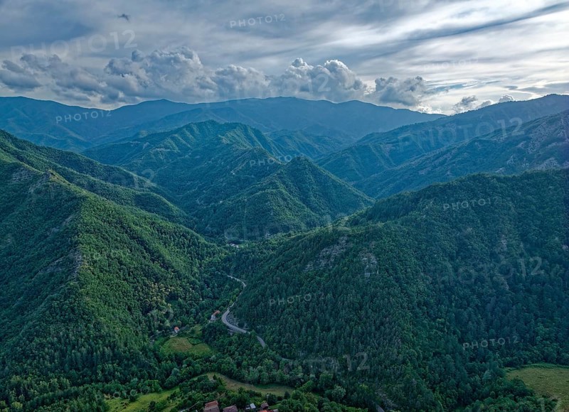 Mountain landscape in the Foreste Casentinesi National Park in the Apennines in Romagna. Corniolo, Emilia Romagna, Italy, Southern Europe, Europe