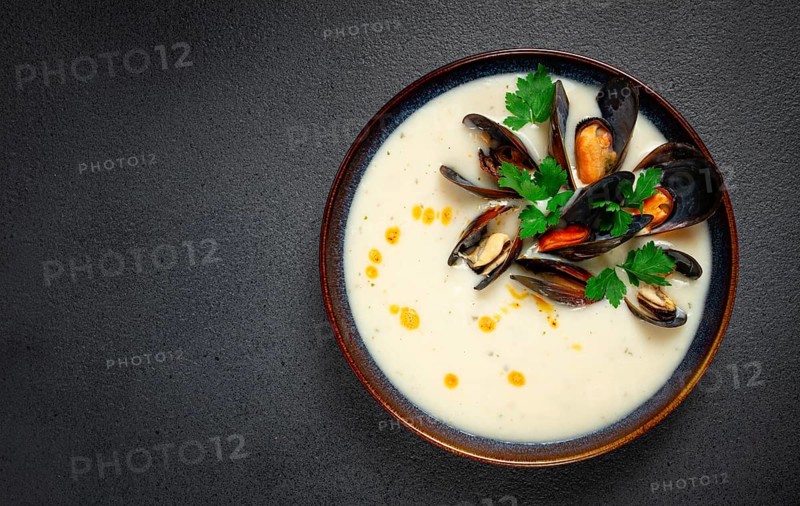 Chowder cream soup with mussels, American cuisine, homemade, no people