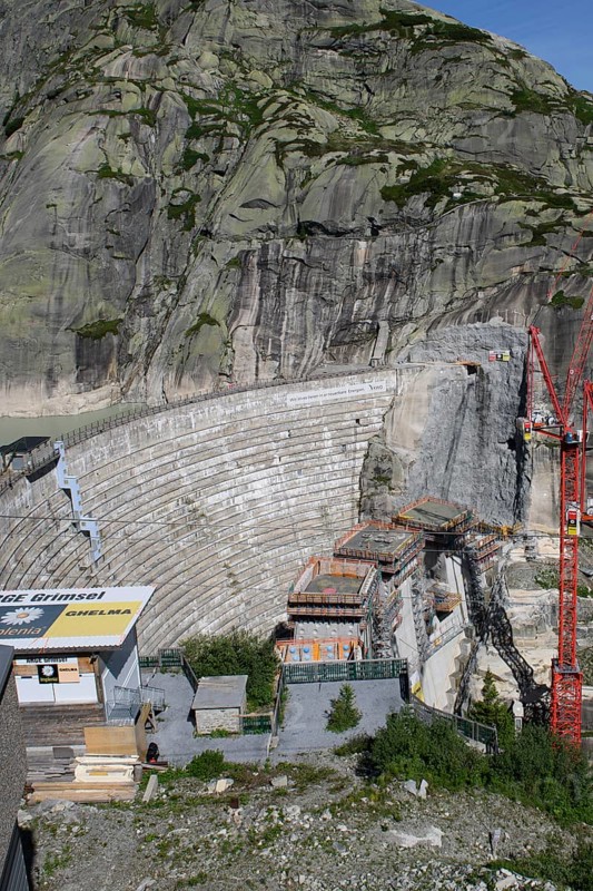 View from Grimsel Hospice Grimselhospiz to construction site of new dam for enlargement of reservoir Grimselsee replacement dam Spitallamm on the Grimsel in the Bernese Oberland, left old dam next to Grimsel Hospice Grimselhospiz, Guttanen, Canton Bern, Switzerland, Europe