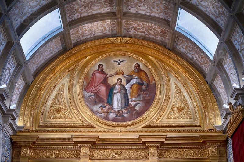 Ceiling painting above chancel, Cathedral Igreja da Sé Catedral de Faro, Old Town, Faro, Algarve, Portugal, Europe