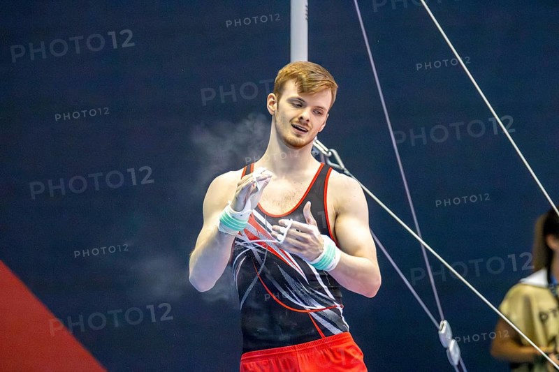 Olympic qualification in apparatus gymnastics in Rüsselsheim Picture: Leonard Prügel after his routine on the high bar