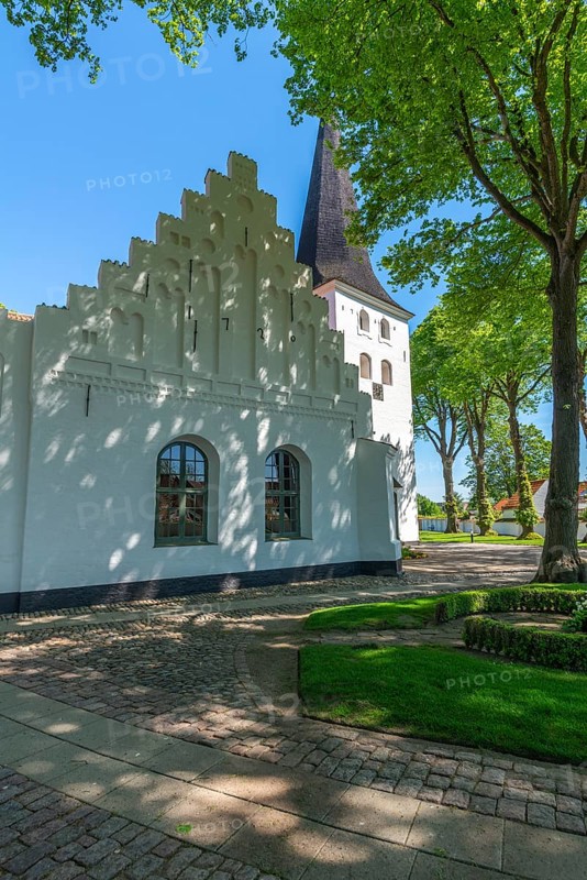 Bogense on the Kattegat, St Nicolas Church, Danish architecture, stepped gables, group of trees, cobblestones, Fyn, island of Funen, Baltic Sea, Denmark, Europe