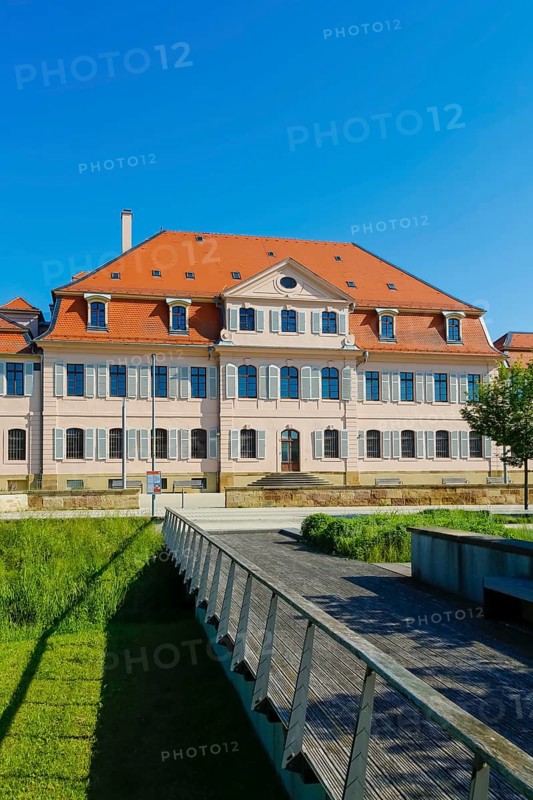 Stadionsche Schloss Bönnigheim, building, architecture, historical building, late baroque style, master builder Anton Haaf, built in 1756 on behalf of Imperial Count Anton Heinrich Friedrich von Stadion, Minister and Chancellor of the Archbishop and Elector of Mainz, small country palace, summer residence, windows, white shutters, roof, south side, Bönnigheim, Ludwigsburg district, Baden-Württemberg, Germany, Europe