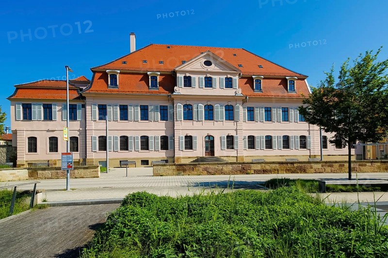 Stadionsche Schloss Bönnigheim, building, architecture, historical building, late baroque style, master builder Anton Haaf, built in 1756 on behalf of Imperial Count Anton Heinrich Friedrich von Stadion, Minister and Chancellor of the Archbishop and Elector of Mainz, small country palace, summer residence, windows, white shutters, roof, south side, Bönnigheim, Ludwigsburg district, Baden-Württemberg, Germany, Europe