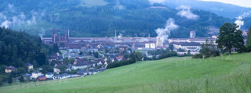 Voestalpine steelworks in the Donawitz district, known for the first application of the Linz-Donawitz process for steel production, panoramic photo, Leoben, Styria, Austria, Europe