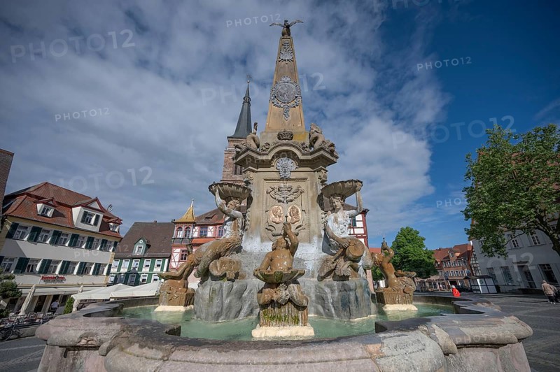 Baroque obelisk fountain, the Beautiful Fountain, erected in 1715, Königsplatz, Schwabach, Middle Franconia, Bavaria, Germany, Europe