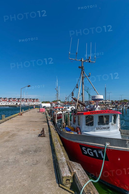 Bagenkop harbour, Langeland island, Funen, fishing boat, jetty, holiday homes, Danish South Sea, Baltic Sea, Denmark, Europe