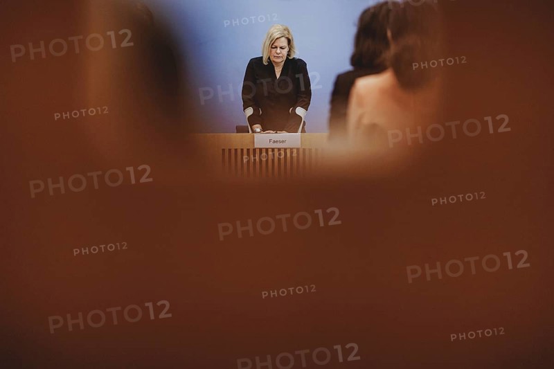 Nancy Faeser (SPD), Federal Minister of the Interior and Home Affairs, during a minute's silence for the police officer killed in Mannheim, recorded during a press conference on domestic violence in Berlin, 7 June 2024